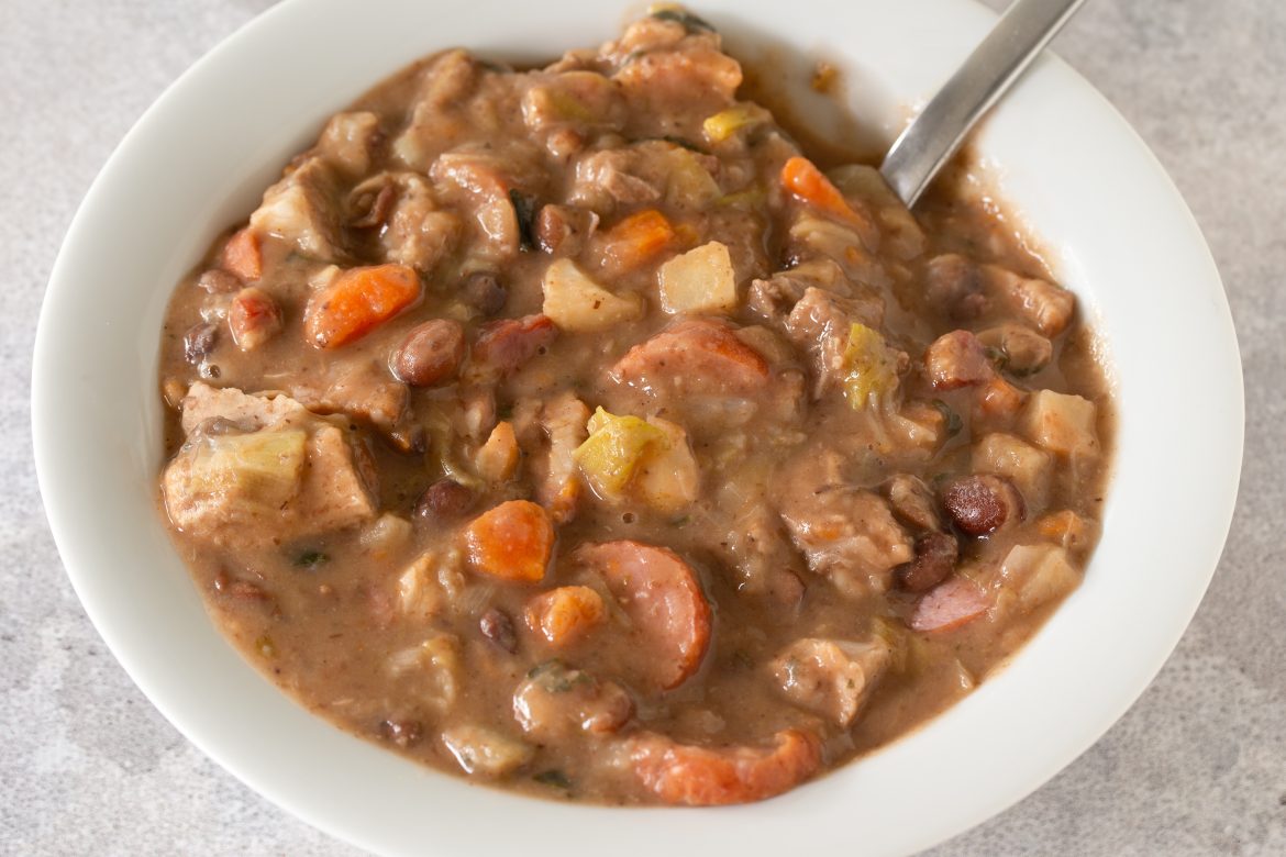 Hollandse bruine bonensoep