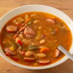Servische Bonensoep