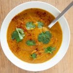 Verwarmende wortel-bloemkoolsoep