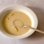 Aspergesoep met Parmezaanse kaas