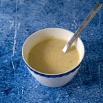 Griekse honing mosterd saus